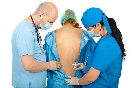 عوارض عمل جراحی پارگی دیسک کمر